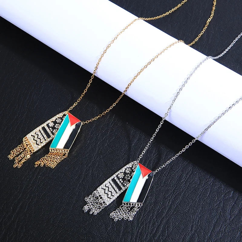 قلادة خريطة فلسطين